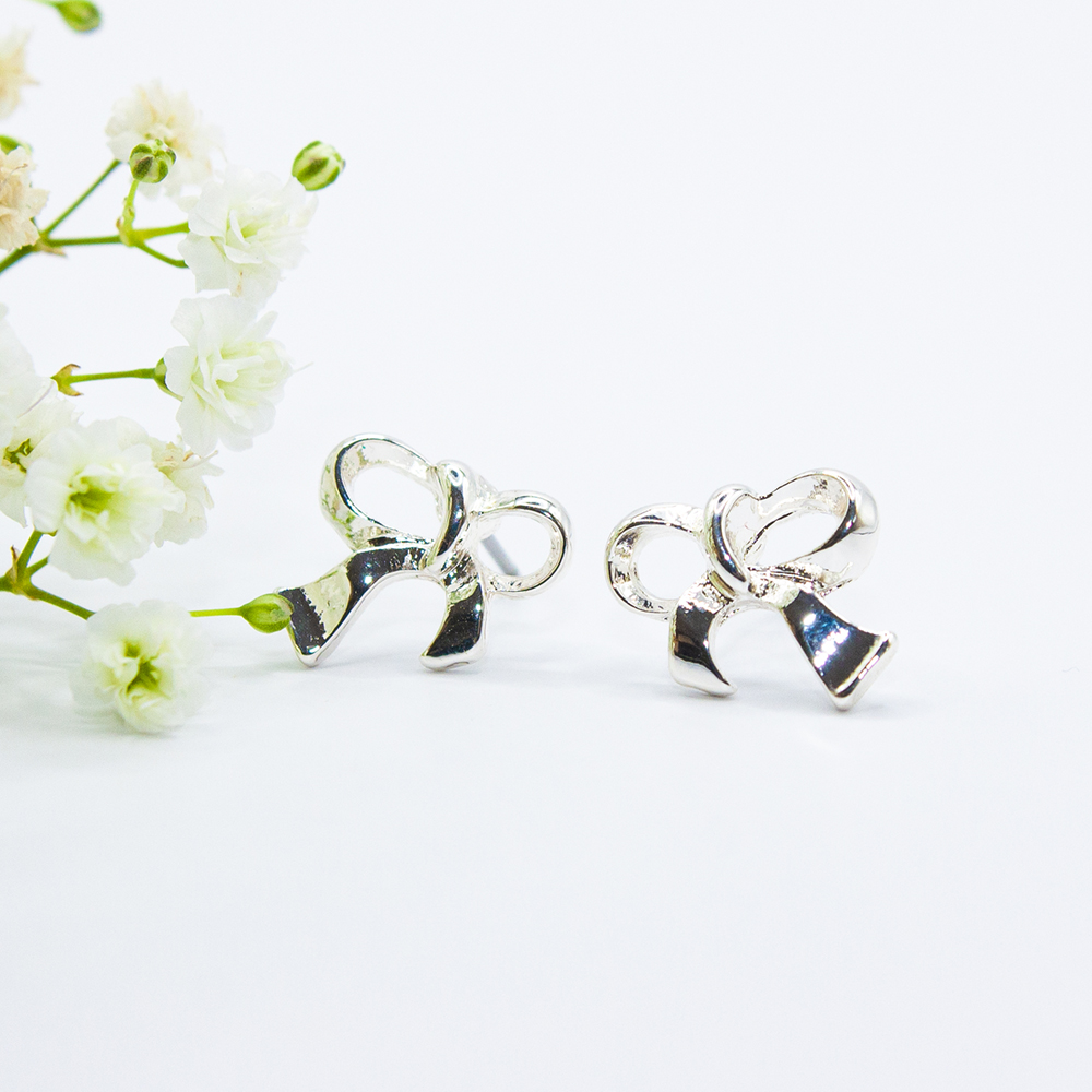 Silver Bow Earrings