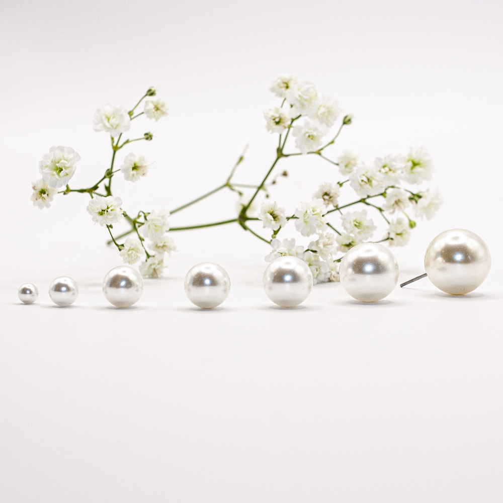 Pearl Stud Earrings - Multiple Sizes