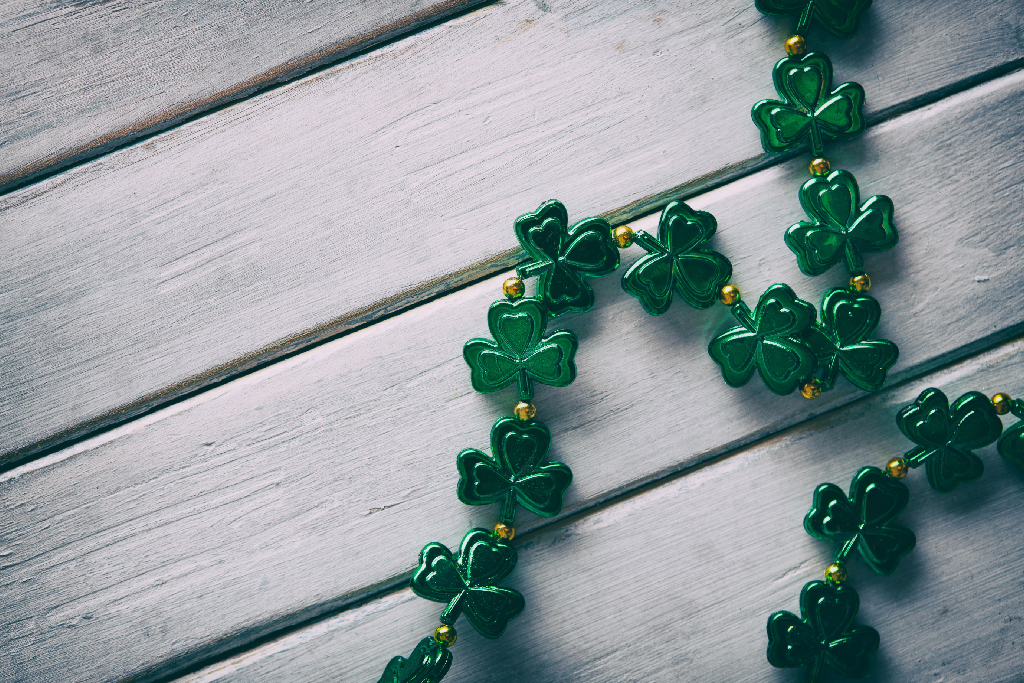 Celtic jewellery_ celebrate St Patrick's Day