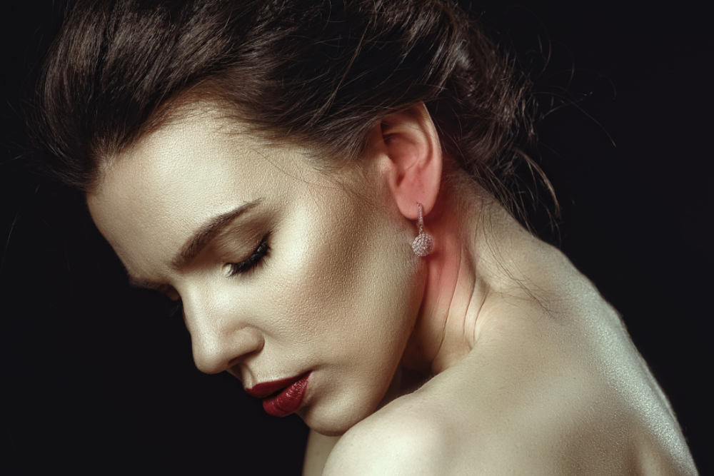 How to tell if you need hypoallergenic earrings
